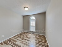 1509 Hughes Ct photo'