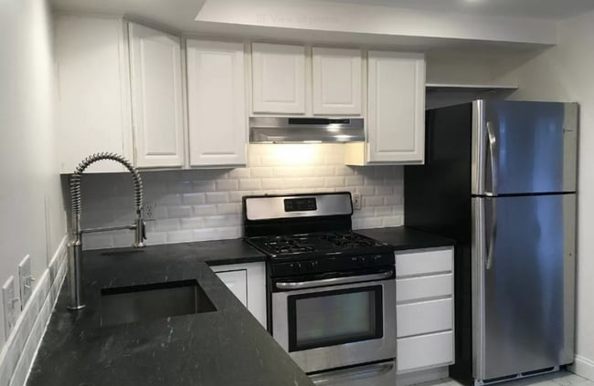 159 Auburn St, Unit 1, Unit 1