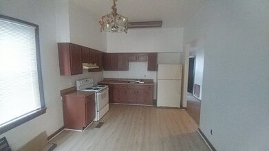 708 Dinwiddie St in Portsmouth, VA - Building Photo - Building Photo