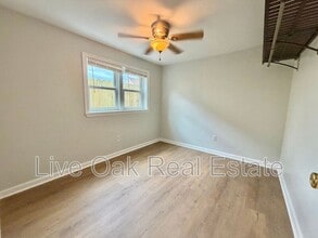 2110 Pretty Lake Ave in Norfolk, VA - Building Photo - Building Photo