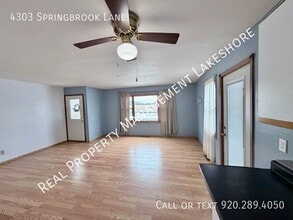 4303 Springbrook Ln in Omro, WI - Building Photo - Building Photo