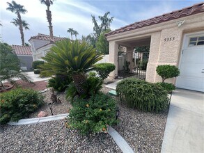 9353 Buckhaven Dr in Las Vegas, NV - Building Photo - Building Photo