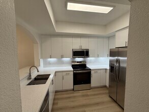 8964 W Flagler St, Unit 101 in Miami, FL - Building Photo - Building Photo