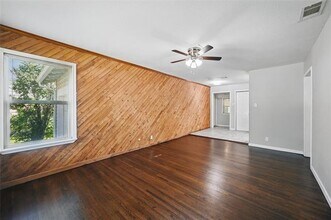 5021 Gilbert Dr in Fort Worth, TX - Building Photo - Building Photo