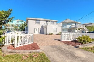6343 Turtlemound Rd in New Smyrna Beach, FL - Building Photo