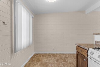 502 North 11th St in Phoenix, AZ - Building Photo - Building Photo