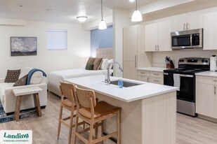 2201 S 900 E in Salt Lake City, UT - Building Photo