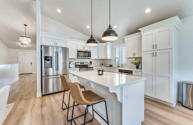 4117 W 1700 N in Lehi, UT - Building Photo - Building Photo