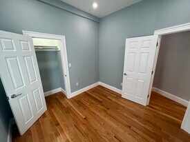 29 Alpine St, Unit 1 in Somerville, MA - Building Photo