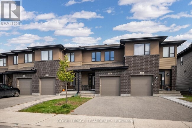 338 Nonius St in Ottawa, ON - Building Photo - Building Photo