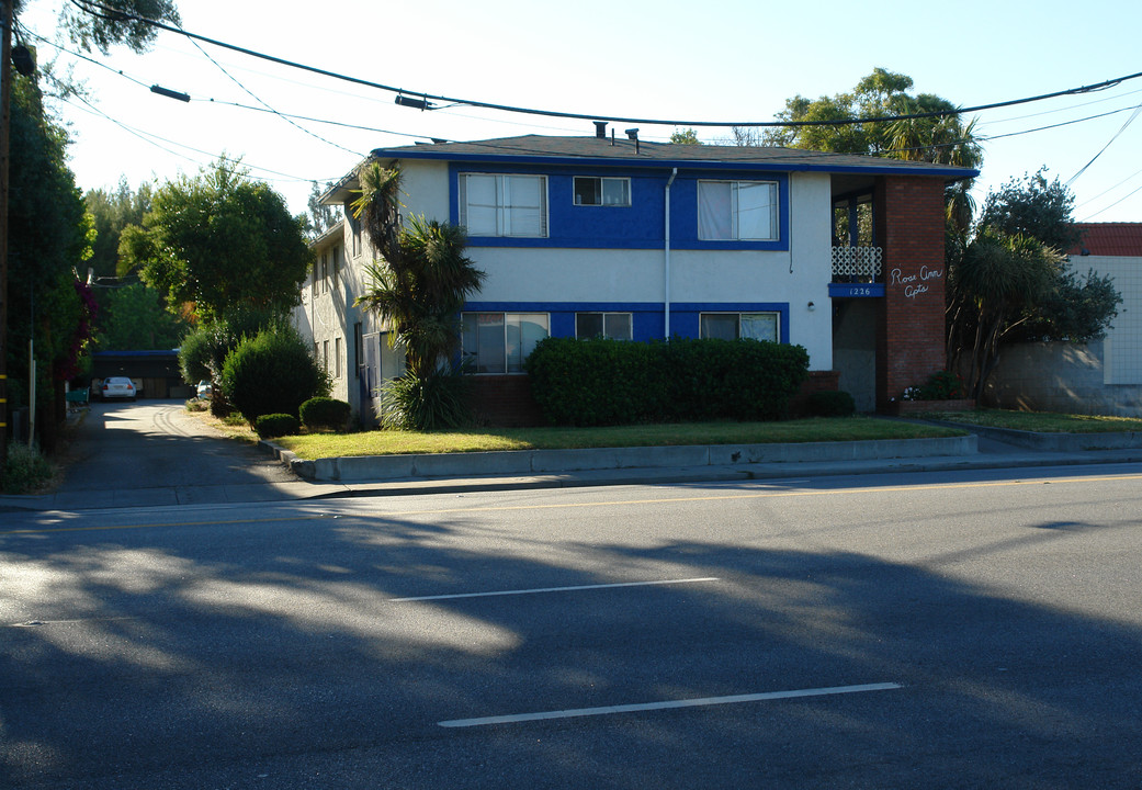 Rose Ann Apartments in Sunnyvale, CA - Building Photo