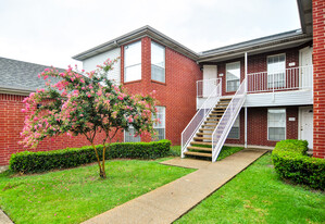 Residences at Bear Creek Apartments