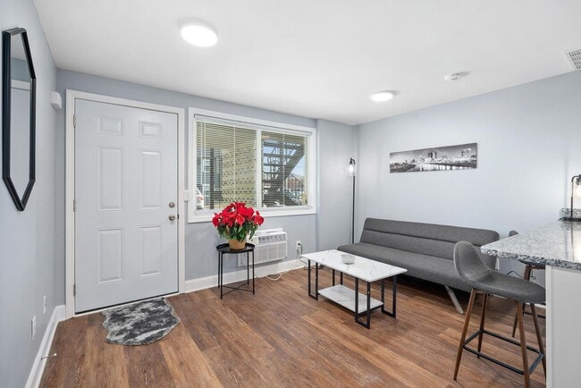Riverview Apartments Located Near OSU Campus in Columbus, OH - Building Photo - Building Photo