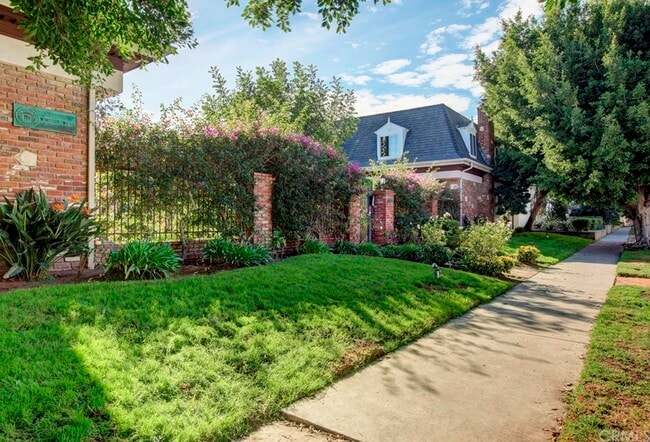 property at 8130 Redlands St