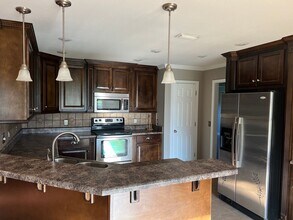 401 Homestead Way in Enterprise, AL - Building Photo - Building Photo