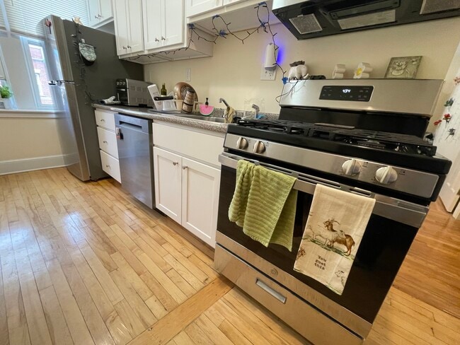 property at 7 Lothian Rd