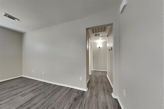 3207 Trail Hollow Dr in Pearland, TX - Building Photo - Building Photo