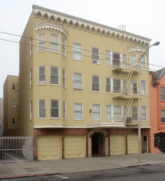 3423 Fillmore St in San Francisco, CA - Building Photo - Building Photo