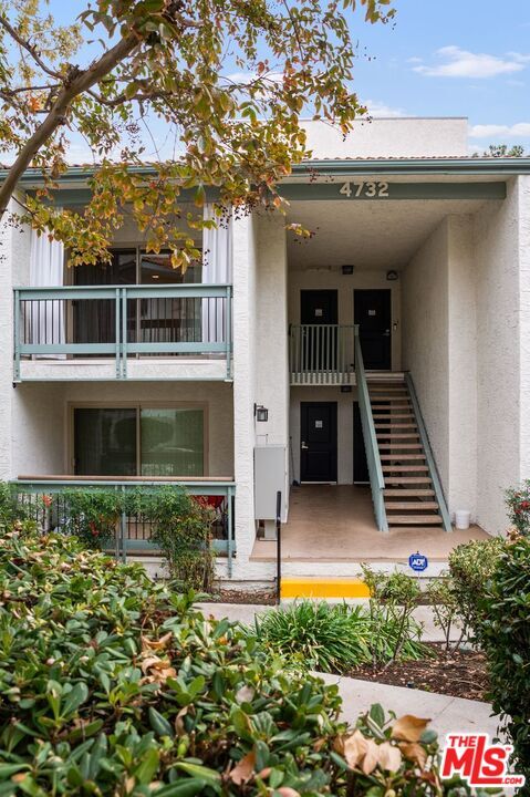 4732 Park Granada in Calabasas, CA - Foto de edificio - Building Photo