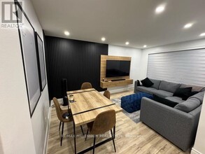 38 Grierson Rd in Toronto, ON - Building Photo - Building Photo