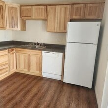 444 NW D St in Grants Pass, OR - Building Photo - Building Photo