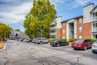 Parc 1010 in Tulsa, OK - Building Photo - Building Photo