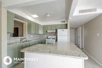 1051 S Duke Dr in Tucson, AZ - Building Photo - Building Photo