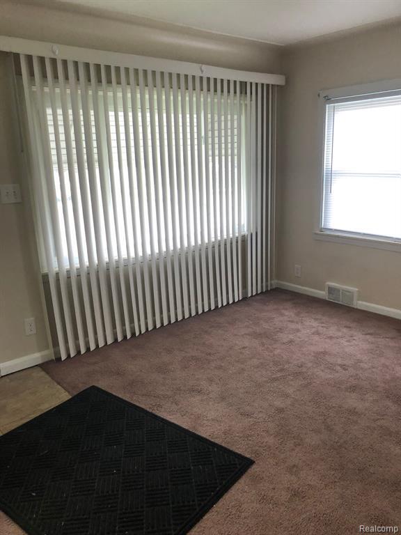 7535 Republic Ave in Warren, MI - Building Photo - Building Photo