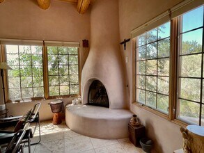 501 Rio Grande Ave in Santa Fe, NM - Building Photo - Building Photo