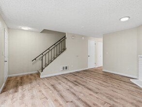 4502-4176 176th St SW in Lynnwood, WA - Building Photo - Building Photo