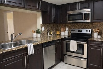 3319 NW 101st Ave in Coral Springs, FL - Building Photo - Building Photo