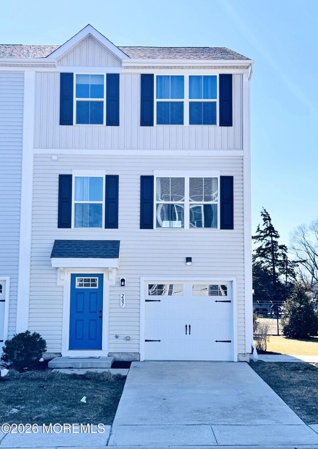 207 Cyprus Ct in Forked River, NJ - Building Photo - Building Photo