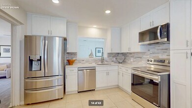 2006 E Hanna Ave, Unit 2006 E Hanna Ave in Tampa, FL - Building Photo - Building Photo