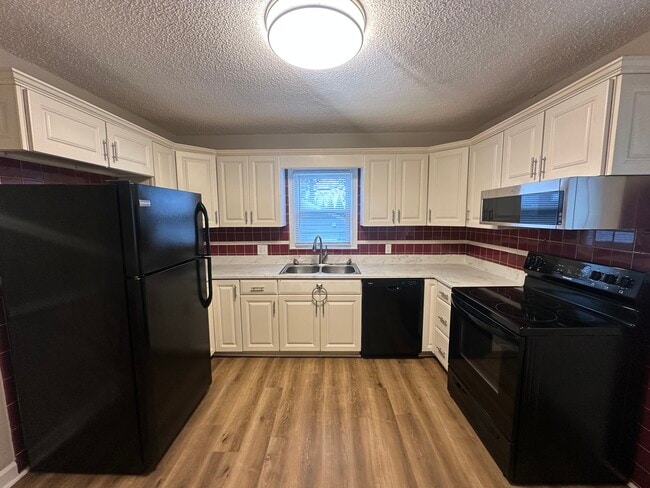 1316 Kentucky St in High Point, NC - Building Photo - Building Photo