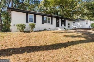 2905 Gresham Rd S E in Atlanta, GA - Building Photo - Building Photo