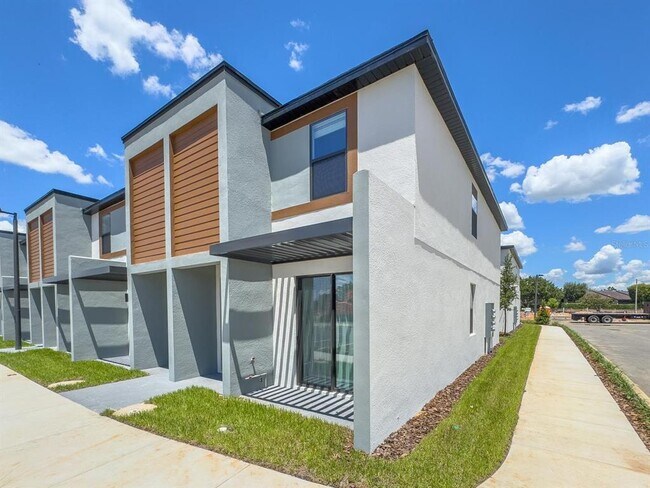 3229 Energy Dr in Kissimmee, FL - Building Photo - Building Photo