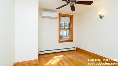 29 Phillips St, Unit 1 in Boston, MA - Building Photo - Building Photo