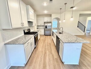 7464 Newbury Dr in Olive Branch, MS - Building Photo - Building Photo