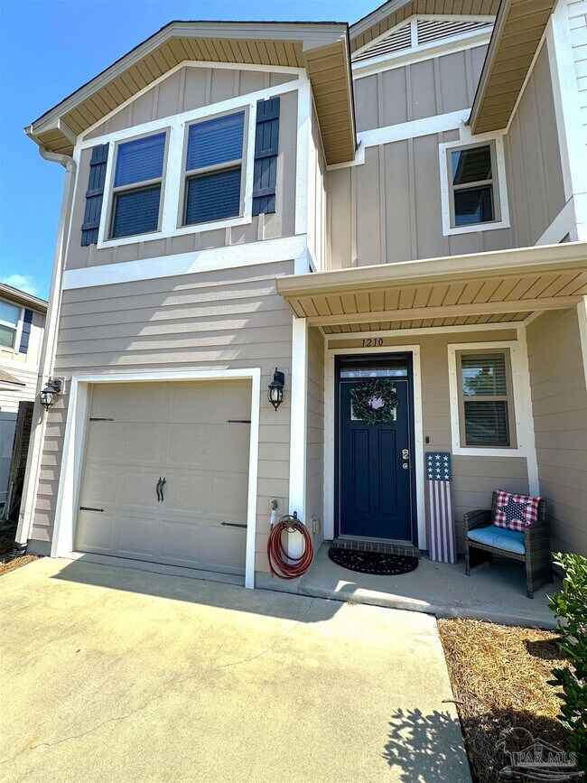 1210 W Government St in Pensacola, FL - Building Photo - Building Photo