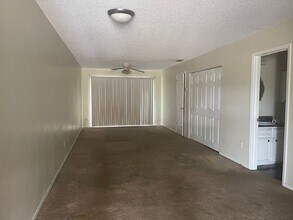 313 Dirksen Dr in Debary, FL - Building Photo - Building Photo