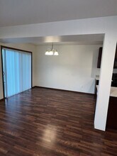 2025 Aaron Dr in Lynden, WA - Foto de edificio - Building Photo