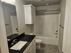2483 N Brophy Ave in Fayetteville, AR - Building Photo - Building Photo