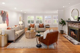 880 Moana Ct in Palo Alto, CA - Building Photo - Building Photo