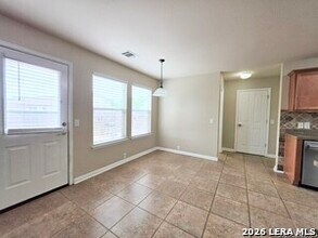 914 Tisbury Pkwy in San Antonio, TX - Building Photo - Building Photo