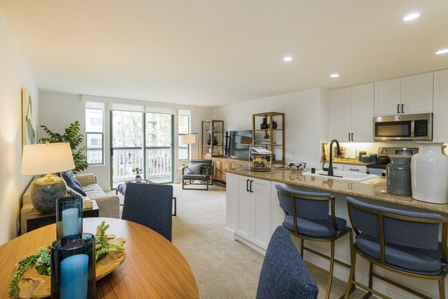 Marlin Cove in Foster City, CA - Building Photo - Building Photo