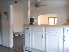 15301 Waterloo Rd in Cleveland, OH - Building Photo - Building Photo