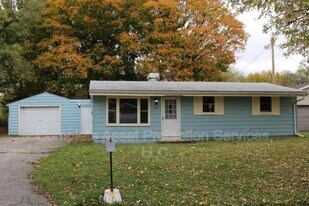 107 Eastwood Ave in La Porte, IN - Building Photo