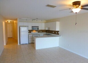 2616 Icabod Ct in Leesburg, FL - Building Photo - Building Photo