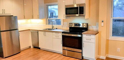 3707 Lawrence Ave, Unit Cottage in Kensington, MD - Building Photo - Building Photo