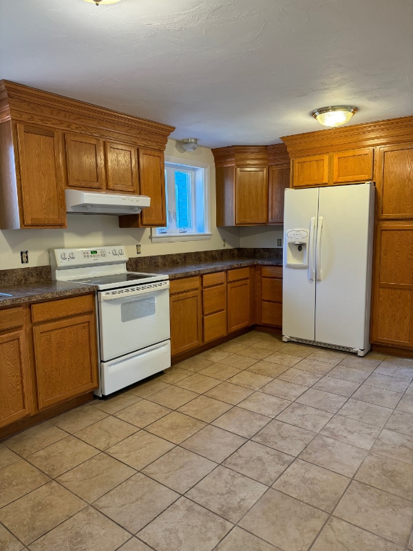 520 Elm St in Mansfield, MA - Building Photo - Building Photo